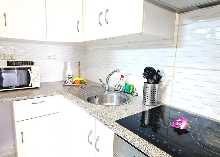 アパート Port Royal 1 Bedroom Wifi Free アロナ