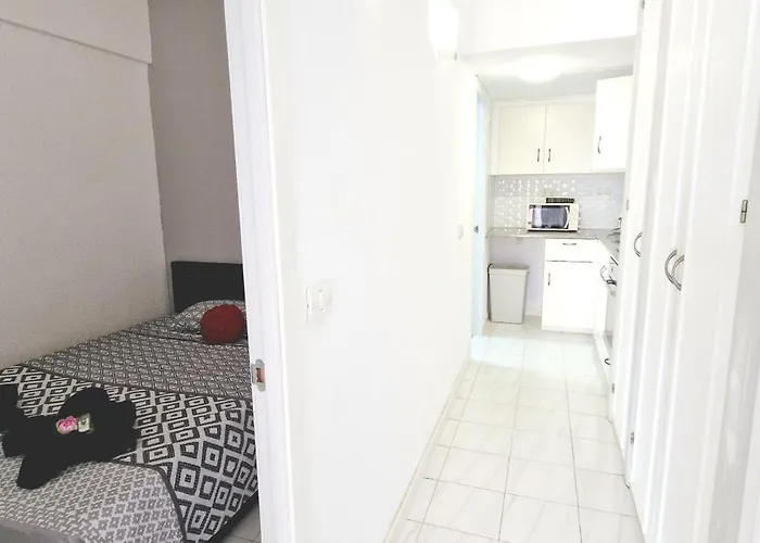 Port Royal 1 Bedroom Wifi Free アパート *